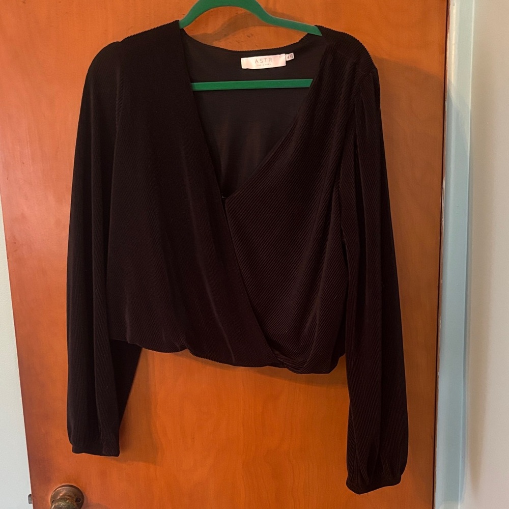 ASTR Elegant Black Blouse